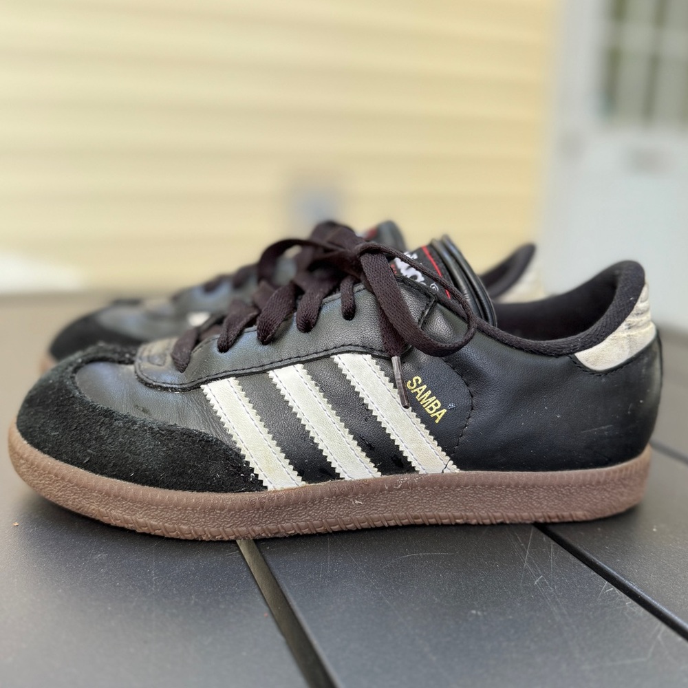 Adidas Sambas